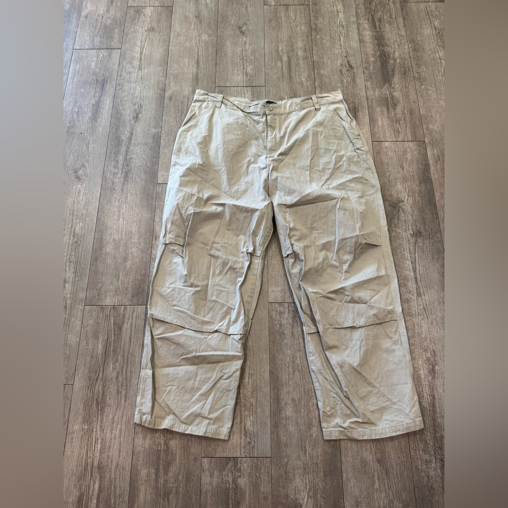 ASOS Curve Taupe Cargo Pants - Picture 2 of 12
